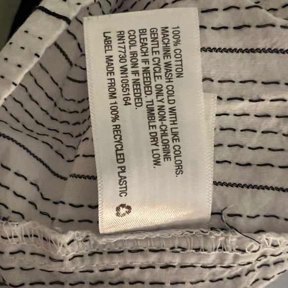 a.n.d Eawy Women's Black and white Off Shoulder Blouse Shirt Top X-Large - Picture 7 of 7